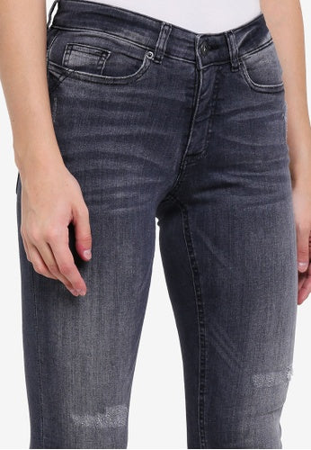 Ripped Jeans