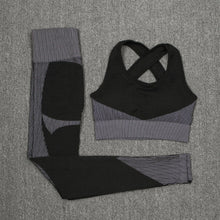 Load image into Gallery viewer, Seamless Women Yoga Sets Female Sport Gym Suits Wear Running Clothes Women Fitness Sport Gym Set Women Long Sleeve Yoga Clothing